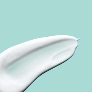 Loțiune pentru corp hidratantă, Daily Body Lotion, cu absorbție rapidă în piele, cu Alantoină, Panthenol și Vitamina E - imagine 3
